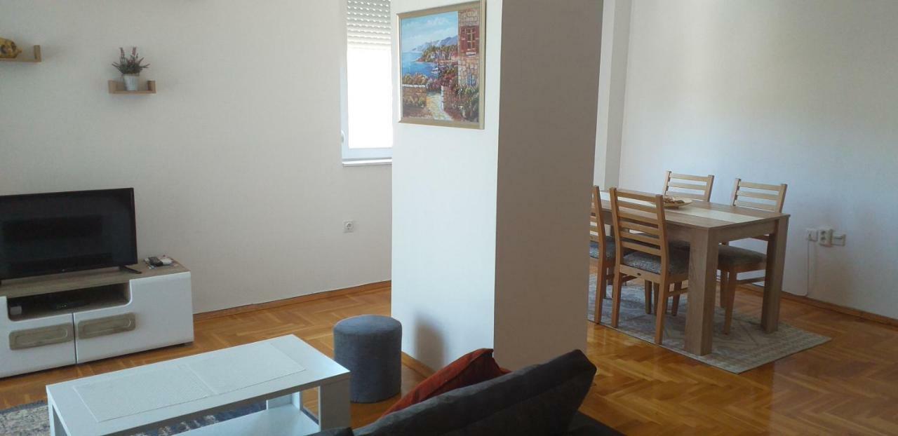 Bim Apartment 奥赫里德 外观 照片